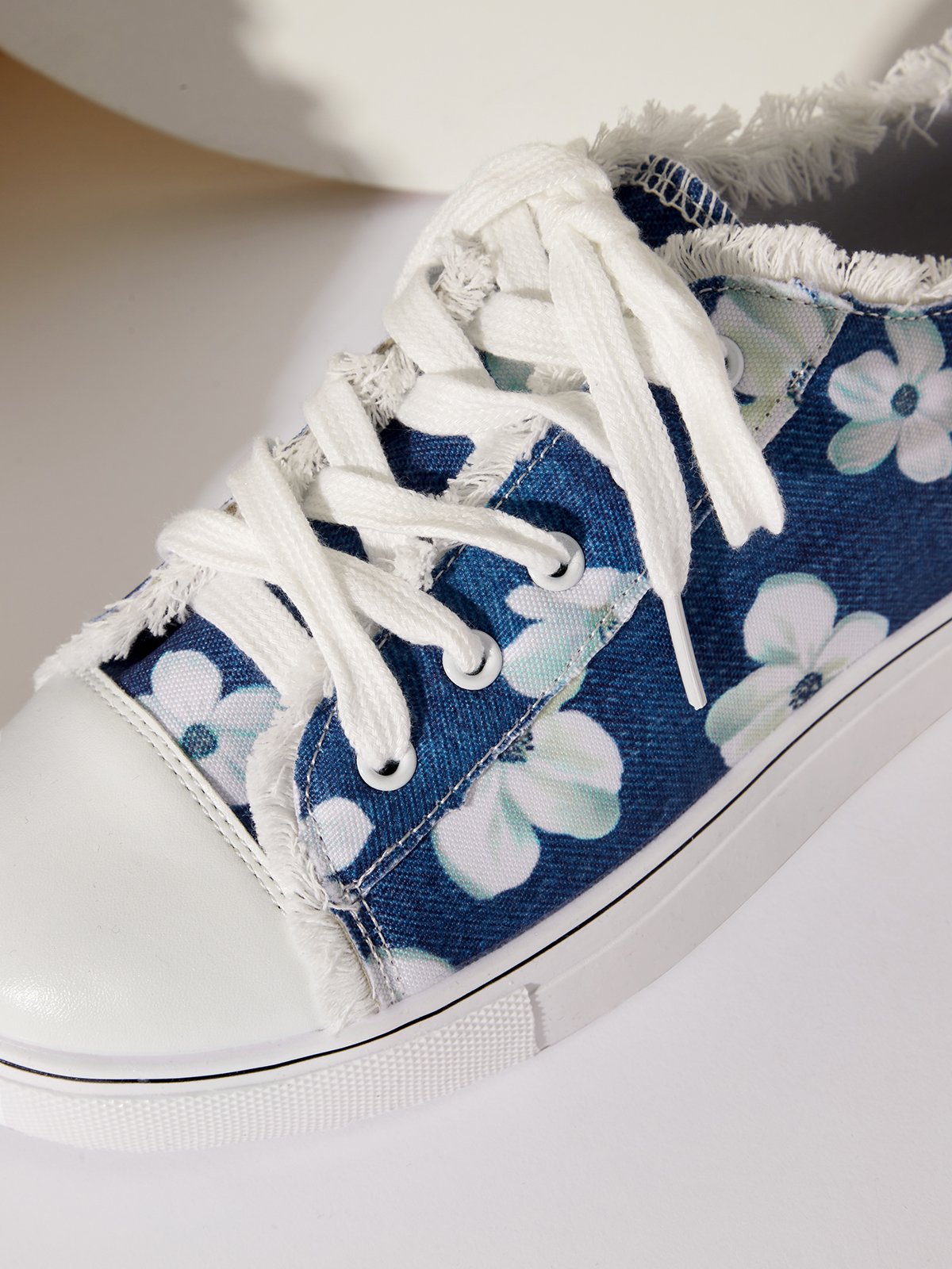 Damen Lilie Grafik Print Denim Schnürung Sneakers