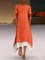 Elegantes Maxikleid mit V-Ausschnitt aus Leinen