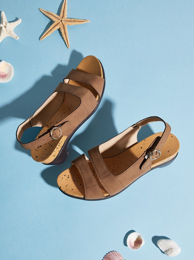 Unifarben Retro Lässig Sandalen mit klobigem Absatz