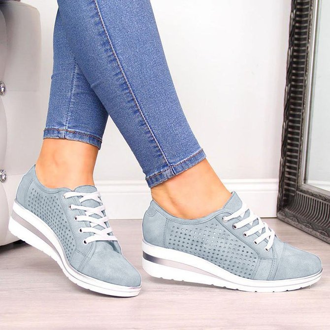 sportschuhe mit keilabsatz