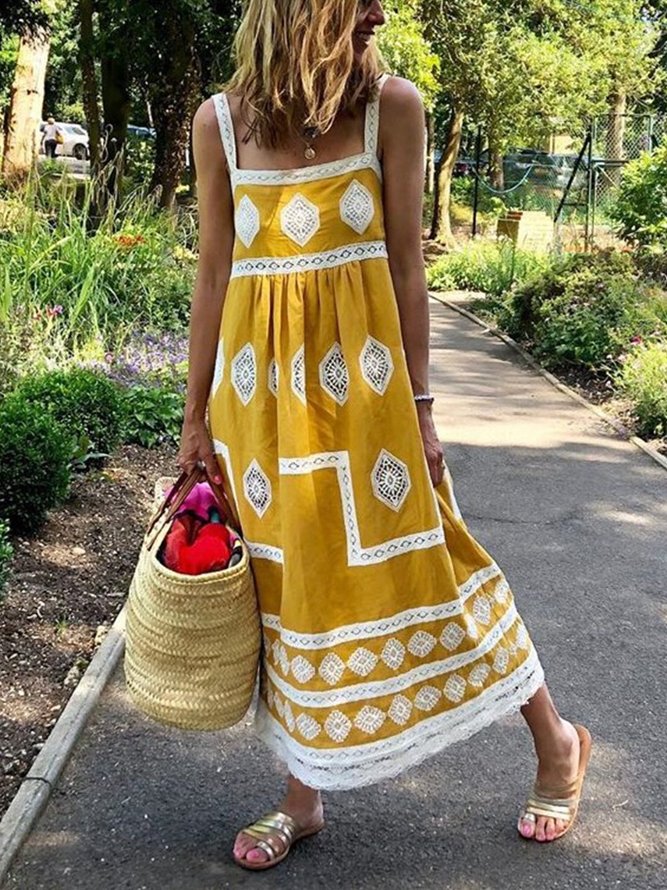 Sommerkleid In Übergröße – Lässiges Boho-Maxikleid Mit Spitzenblumen Und Taschen Für Heiße Tage
