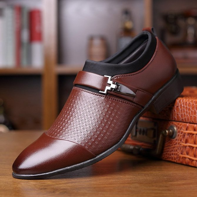 big men's shoes near me