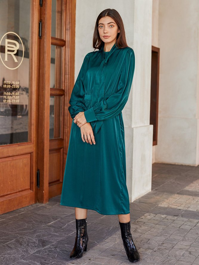 Langarm Normale Einfarbige Kleider aus Satin | modetalente