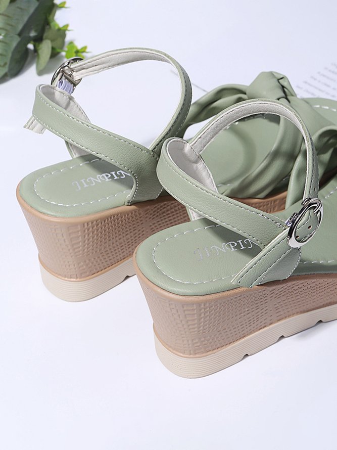 Verknotet Urlaub Keilsandalette