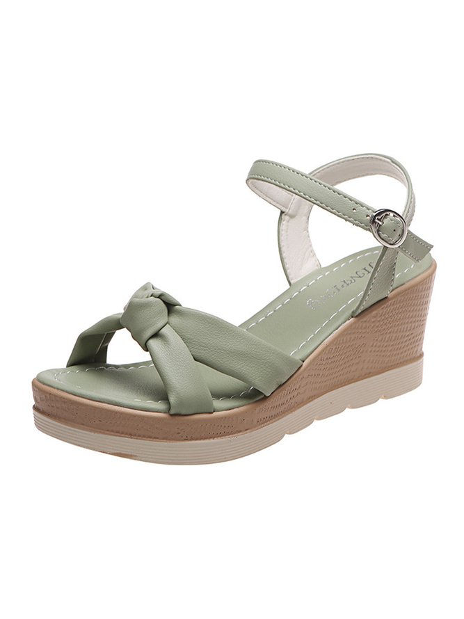 Verknotet Urlaub Keilsandalette
